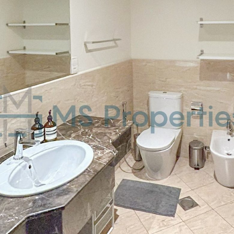 Gorgeous 1BHK Apartment with Beautiful View | Bills Included