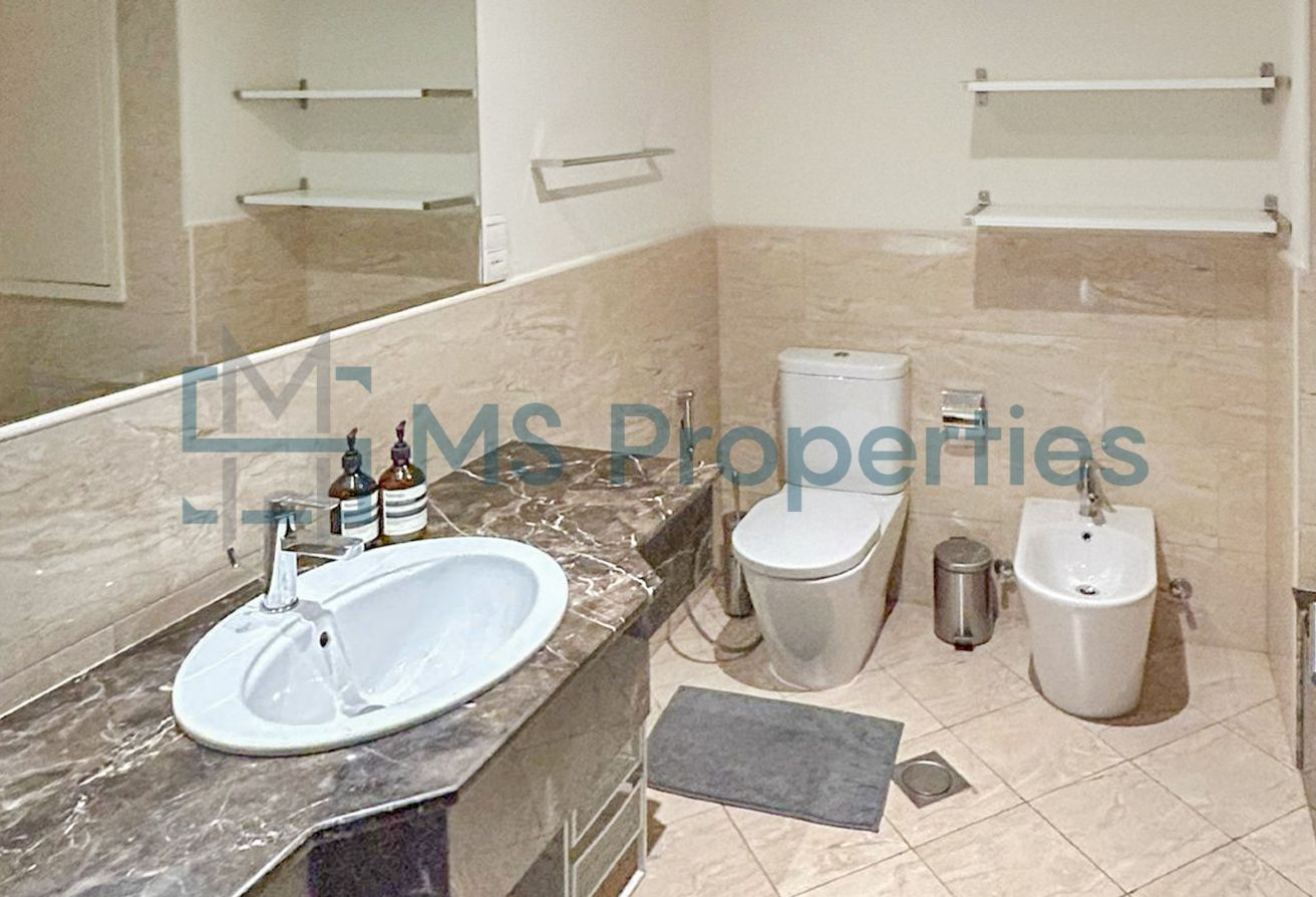 Gorgeous 1BHK Apartment with Beautiful View | Bills Included