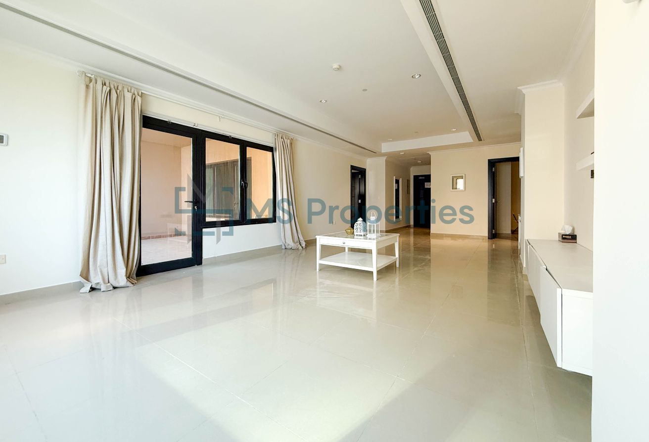 High-Floor 1BHK+Office Apartment | Amazing View