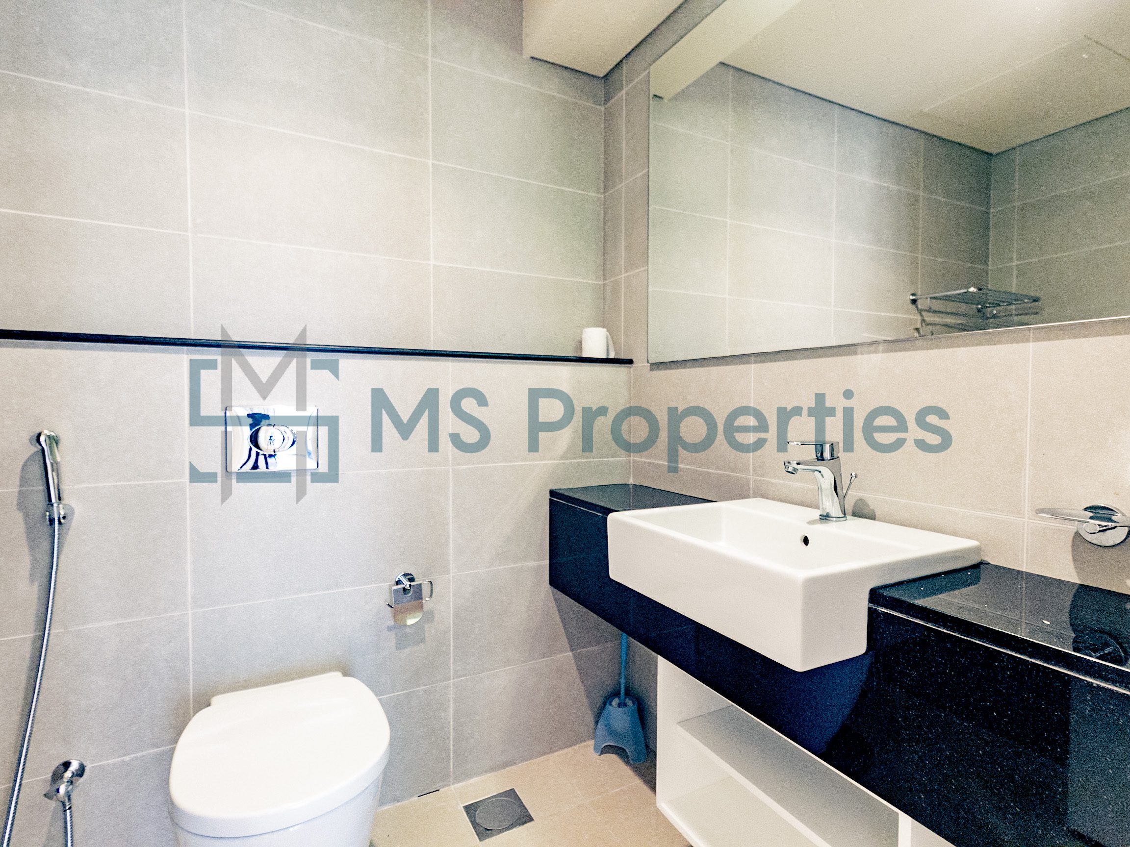 Extravagant 2BHK Flat in Prime Location of Lusail