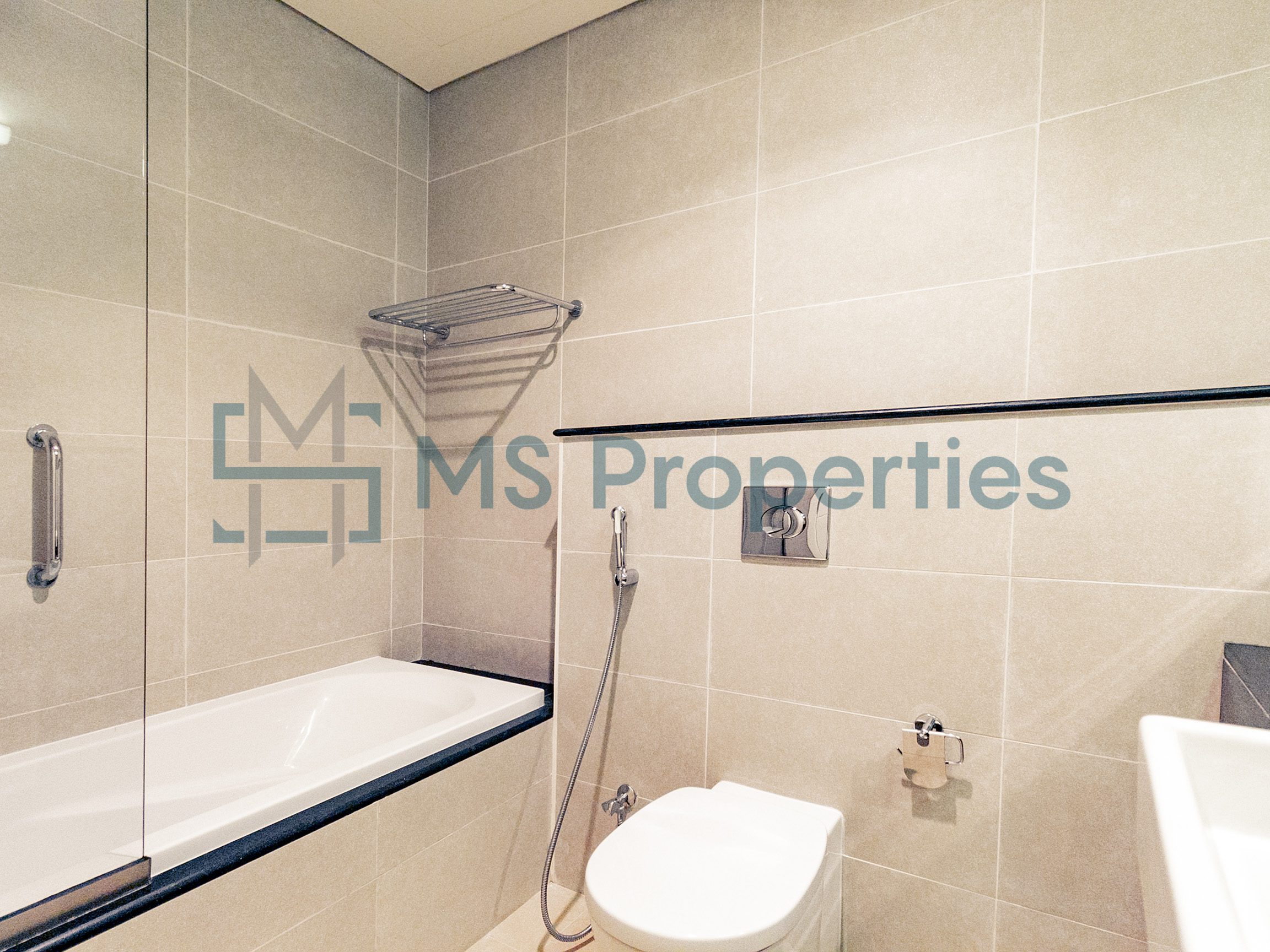 Extravagant 2BHK Flat in Prime Location of Lusail
