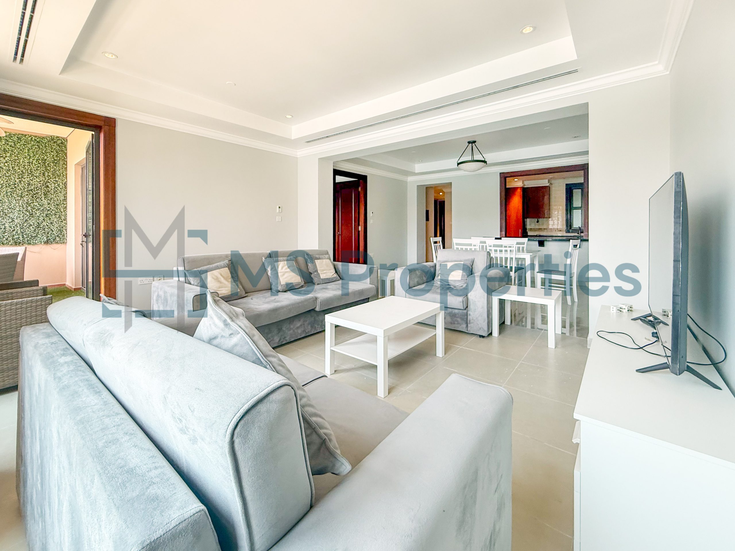 Contemporary 1BR Townhouse | Amazing View Balcony