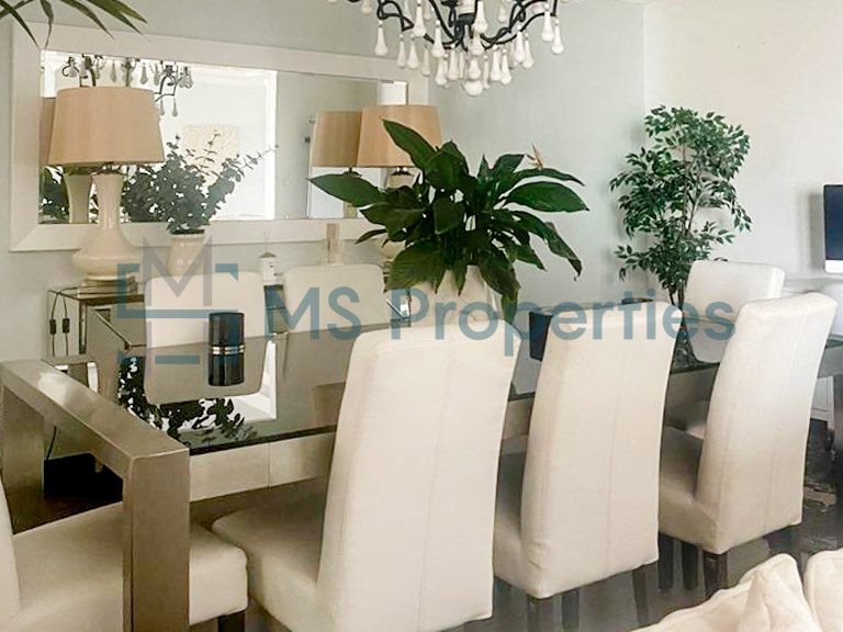 Stunning 2 Bedrooms Apartment with Balcony | Marina View