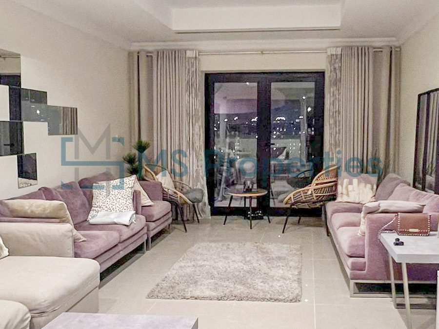 Live in Style Studio Apartment with Balcony View