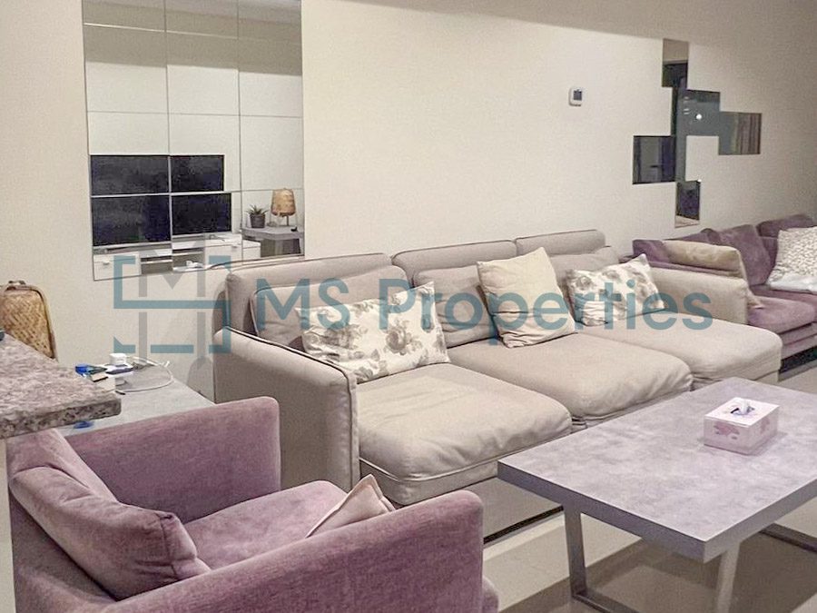 Live in Style Studio Apartment with Balcony View