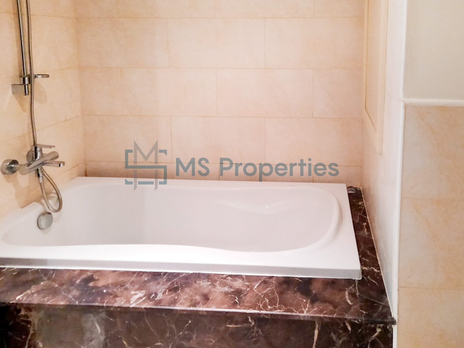 Beautiful 1BHK Apartment with Amazing View