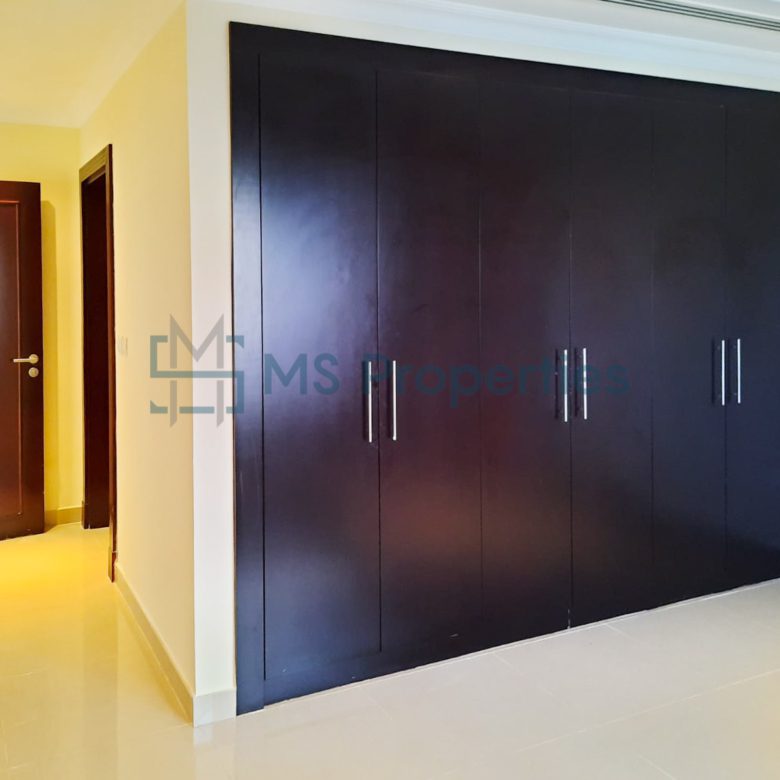 Beautiful 1BHK Apartment with Amazing View