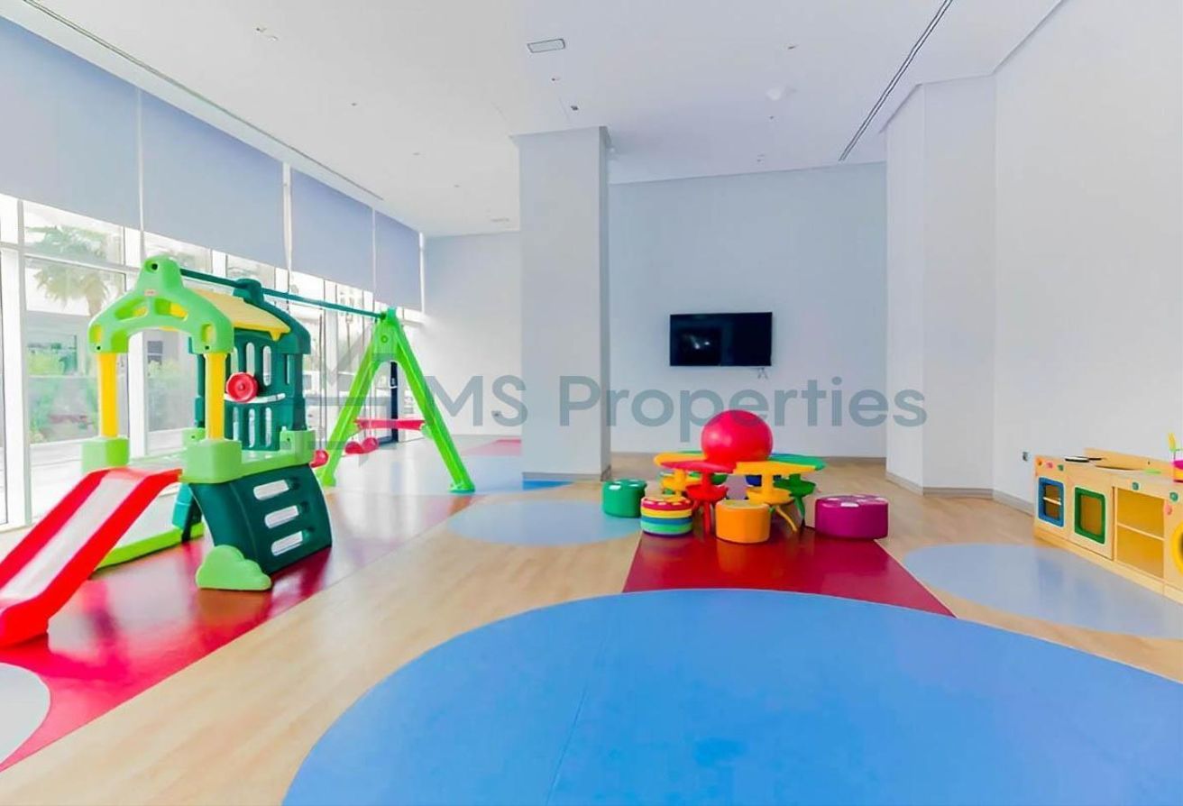 Cozy and Modern 2BR Flat with Amazing View + Bills Included