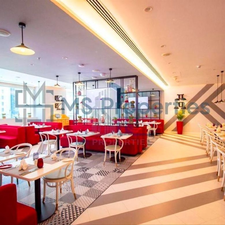 Amazing 1Bedroom Flat with Sea View in West Bay