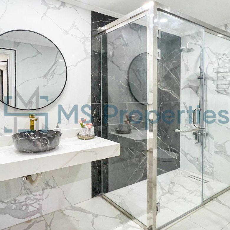 Luxurious 3BHK Apartment for Sale in The Pearl