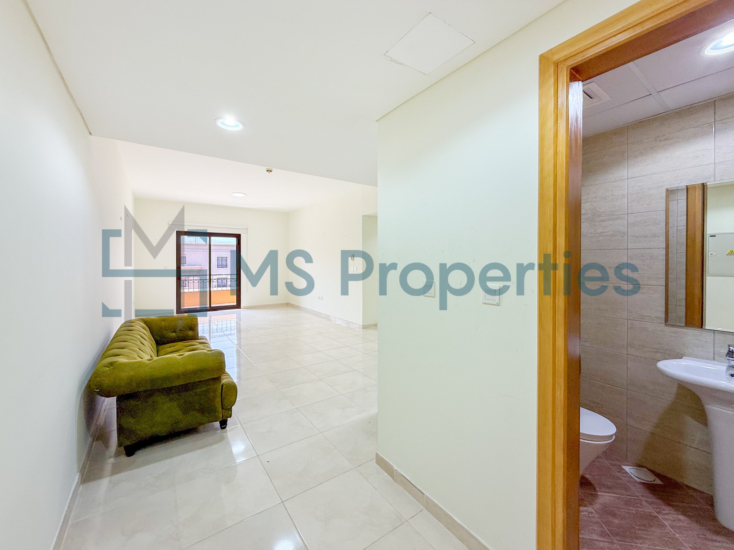 Amazing 2-Bedroom Flat in Prime Location of Lusail