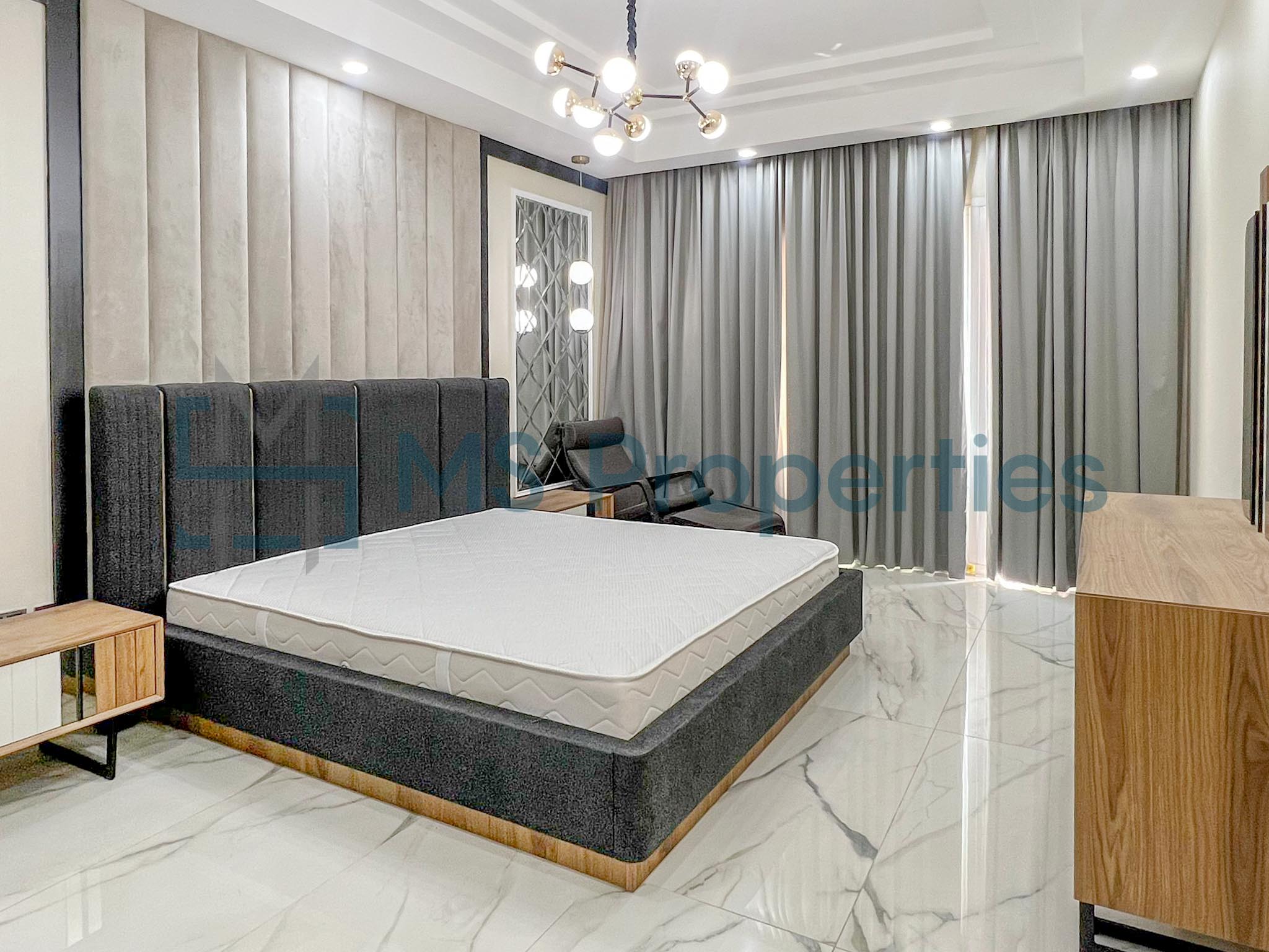 Luxurious 3BHK Apartment for Sale in The Pearl
