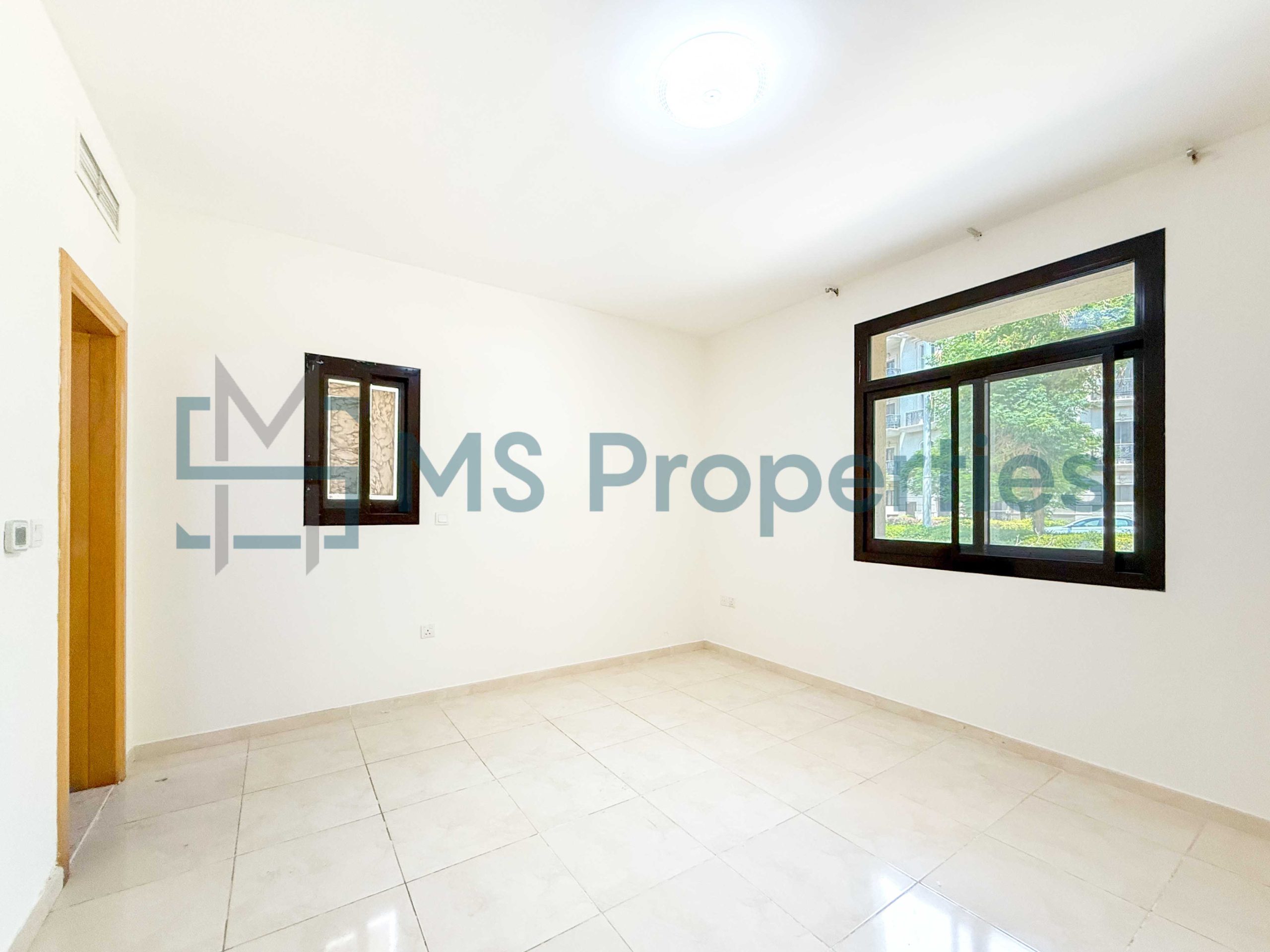 Amazing Deal 2-Bedroom Apartment | Prime Location