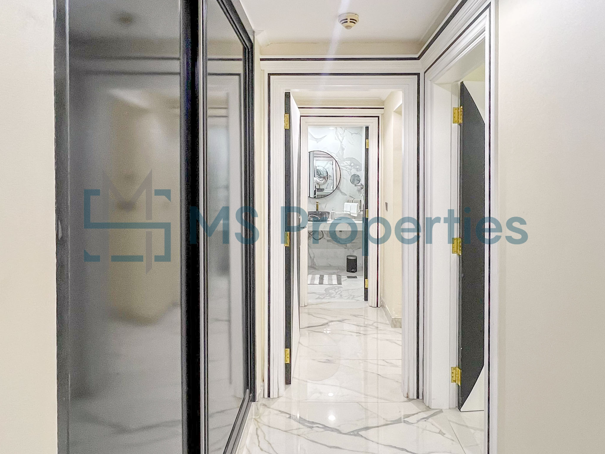 Luxurious 3BHK Apartment for Sale in The Pearl