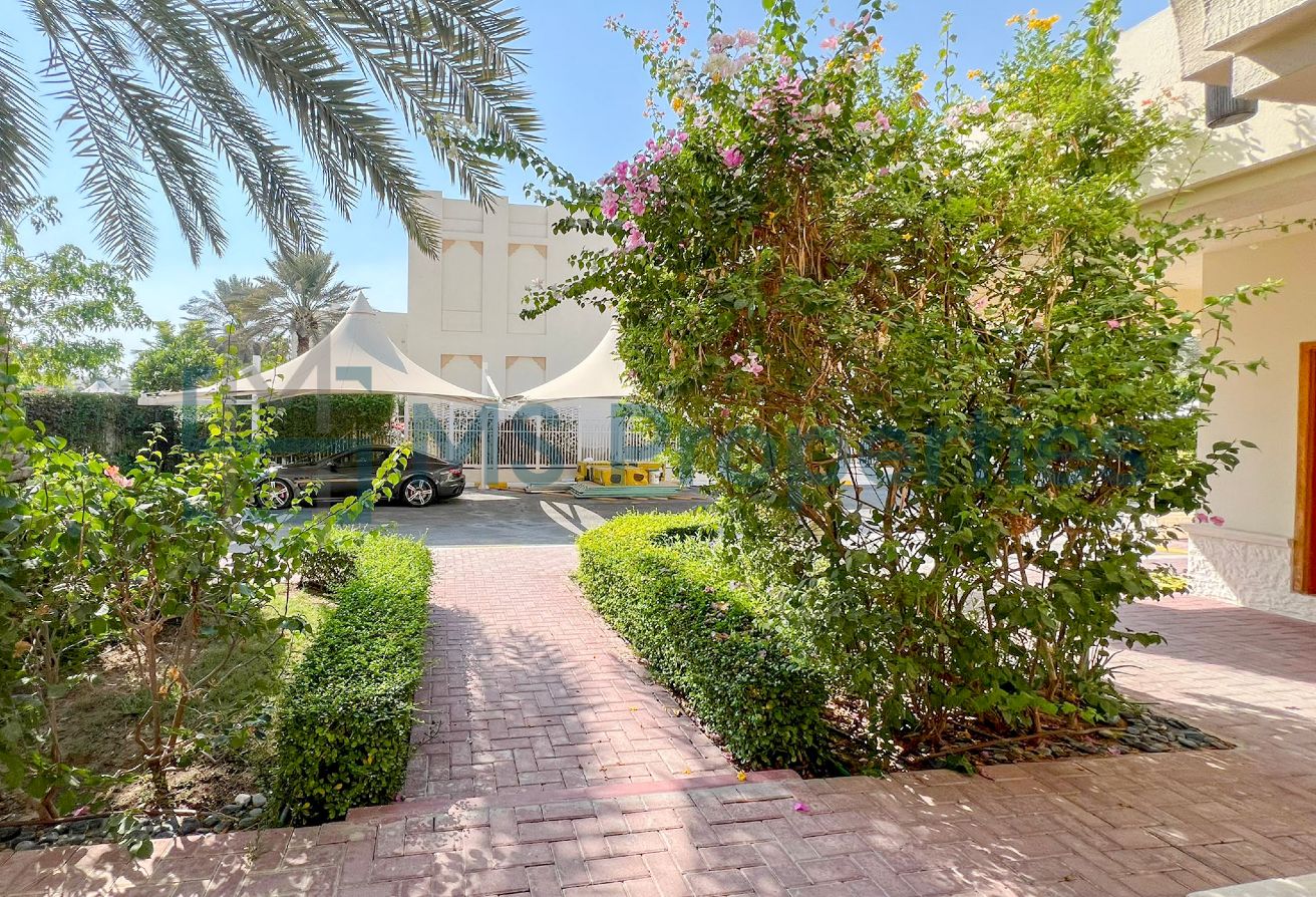 Gorgeous | 4BHK Villa | with Beach Access