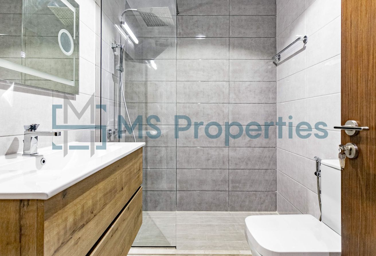 Spectacular | 2BHK Apartment Furnished | Bills Included