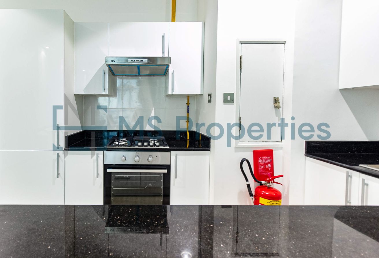 Spectacular | 2BHK Apartment Furnished | Bills Included