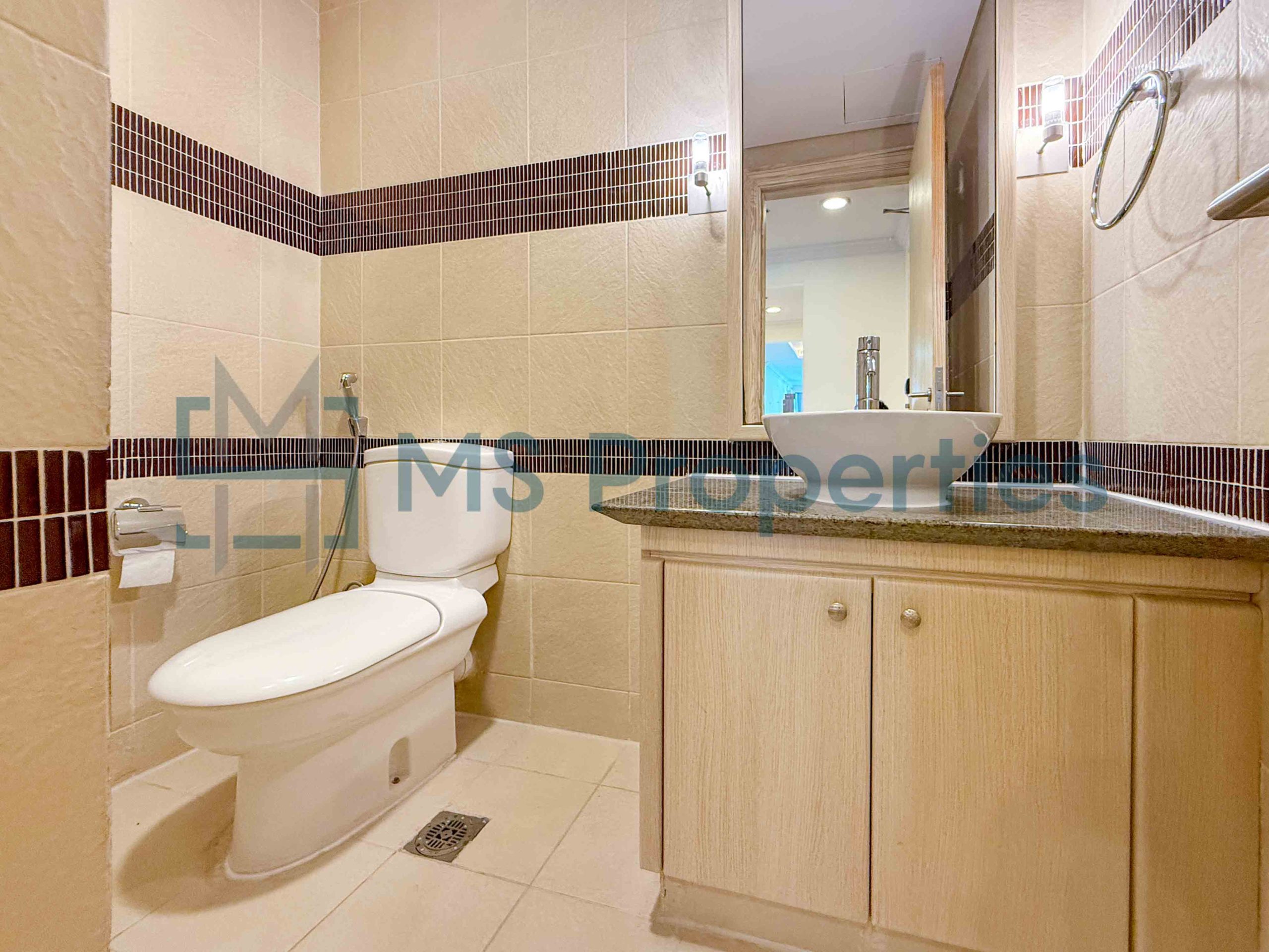 Charming | 2BHK Apartment | Amazing Balcony