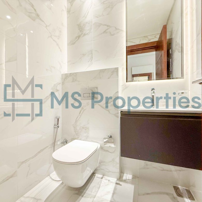 Exquisite 1BR Apartment with Amazing View Balcony