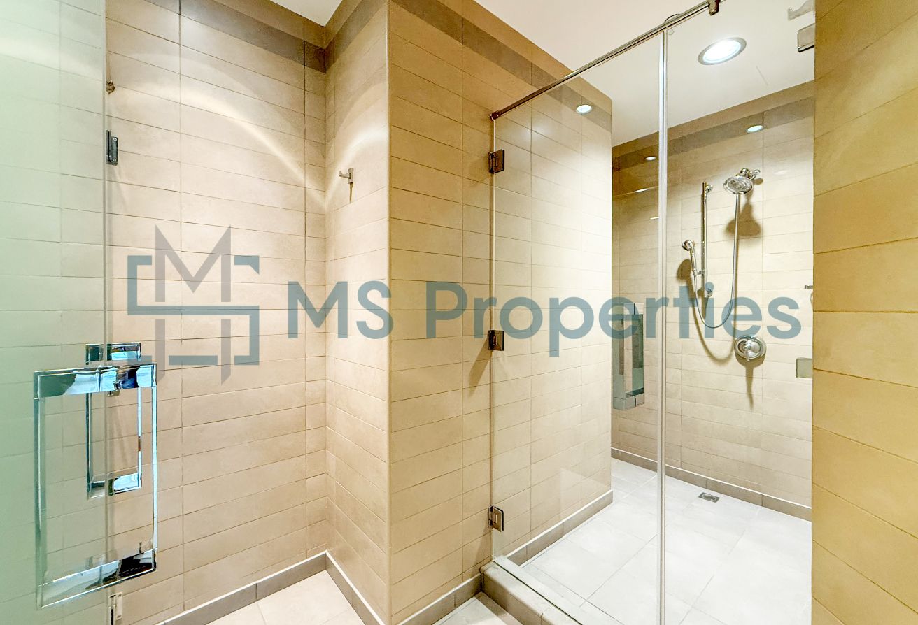 Luxury 7BHK+Maid Penthouse with Balcony +Bills Included