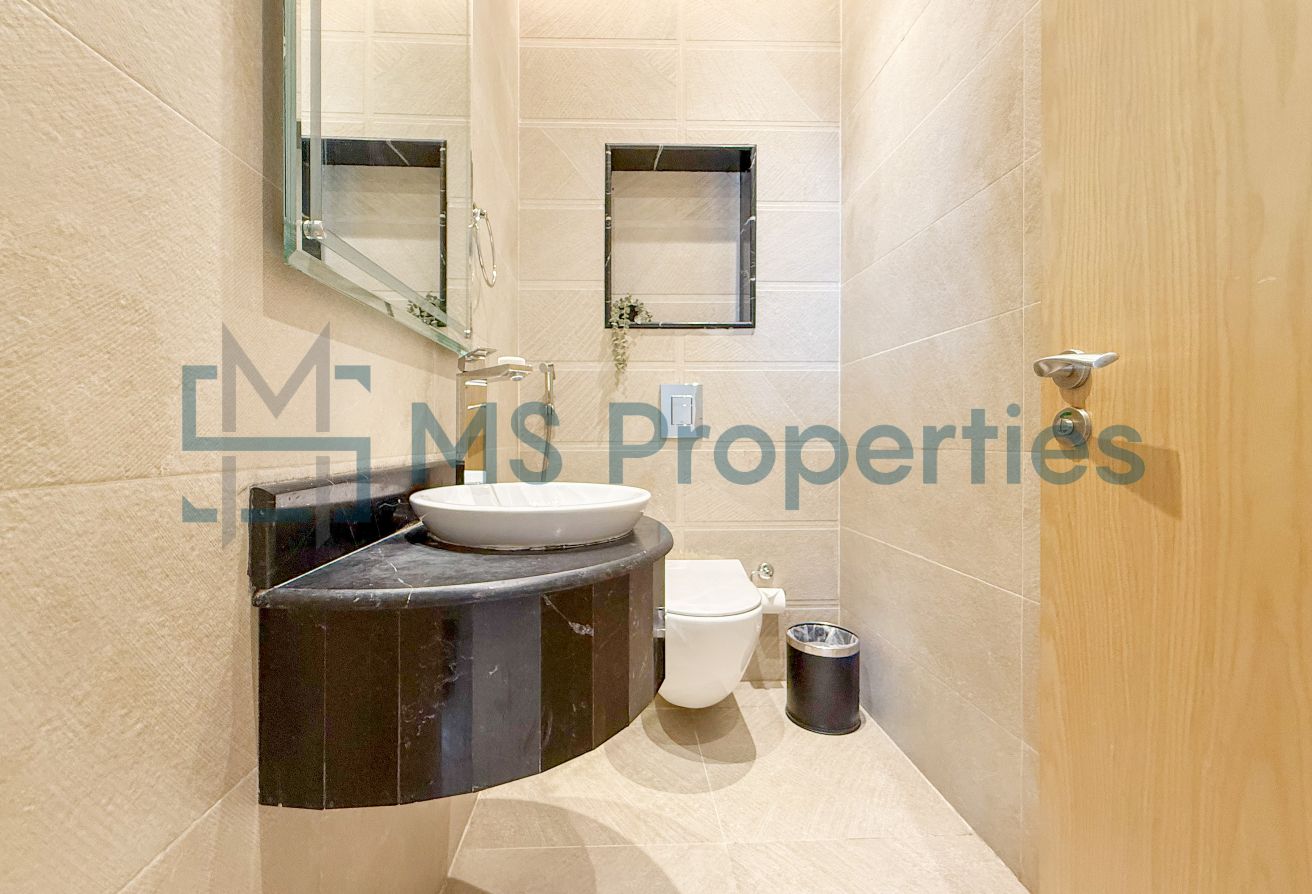Gorgeous | 2BHK Apartment | Bills Included
