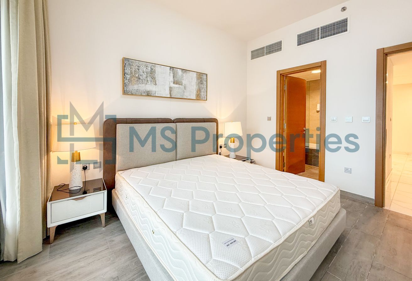 Modern | 1BHK with Amazing Sea View Balcony