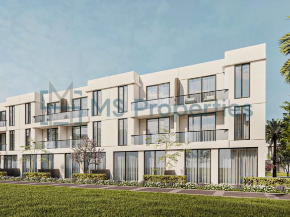 Prestigious 3-Bedroom Townhouse with Garden View