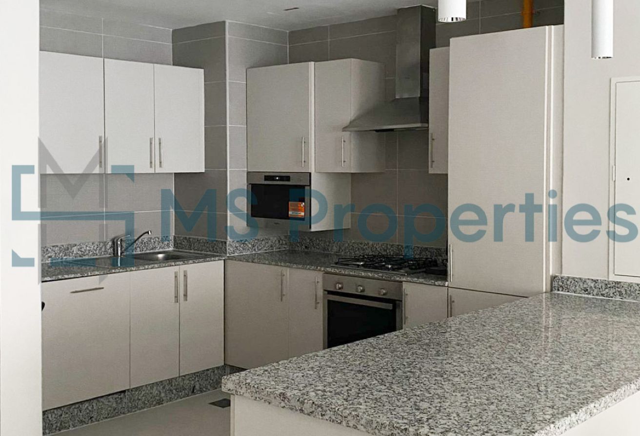 Gorgeous | 1BHK Apartment | +Bills Included