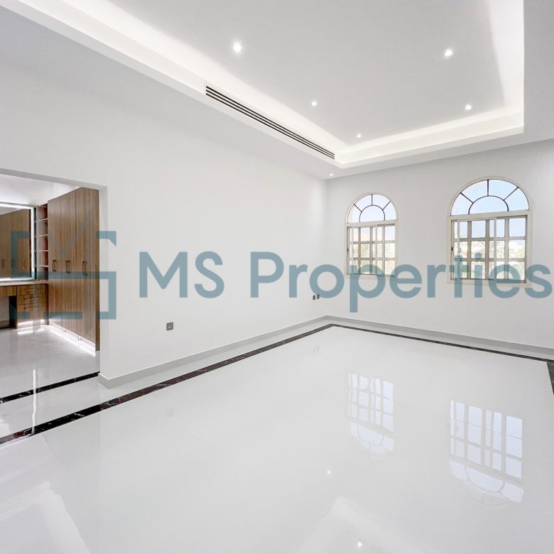Gated 5BR + Maid Villa with Pool and Beach Access