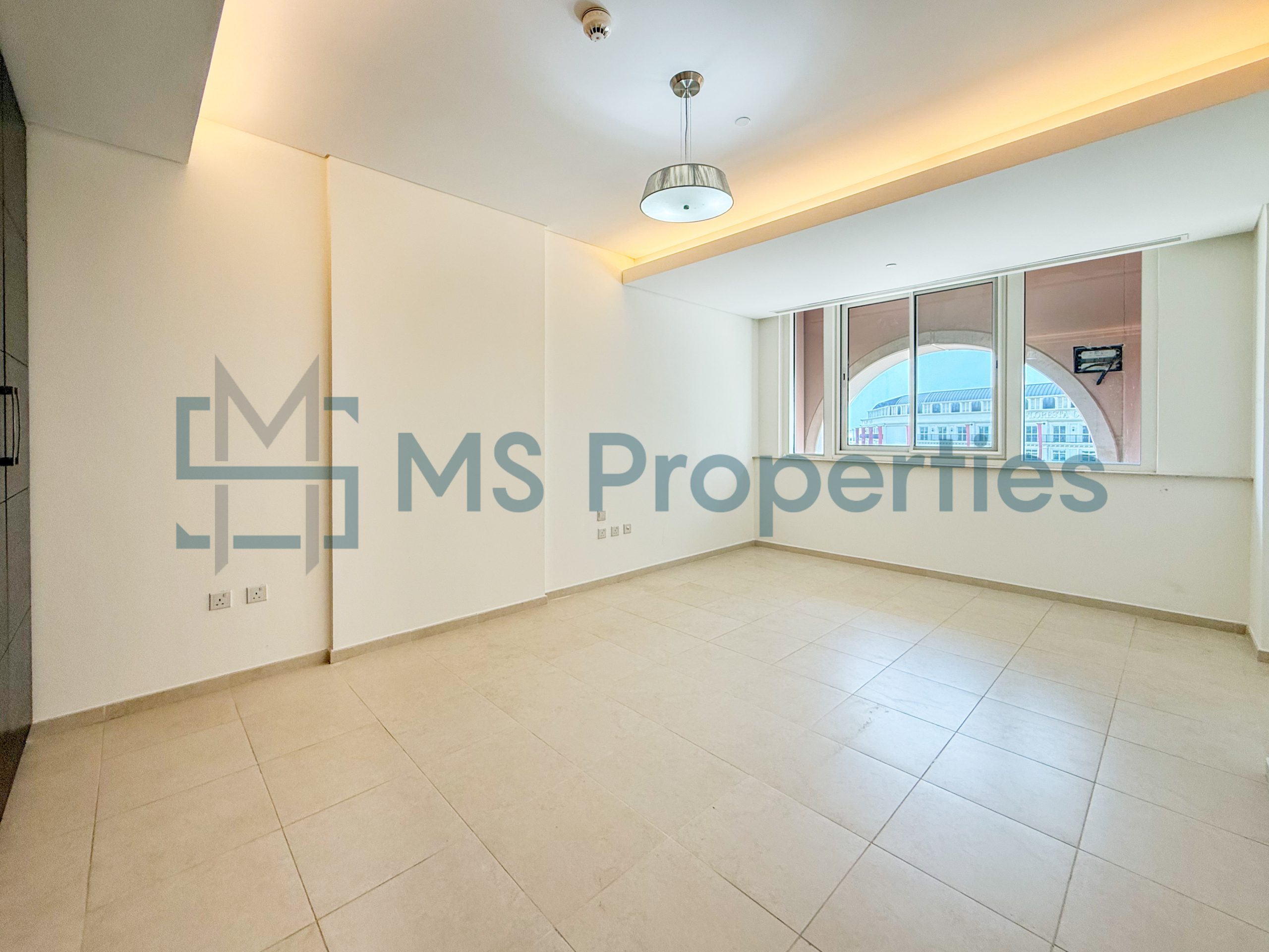 Contemporary | 1 Bedroom Apartment | +Bills Included