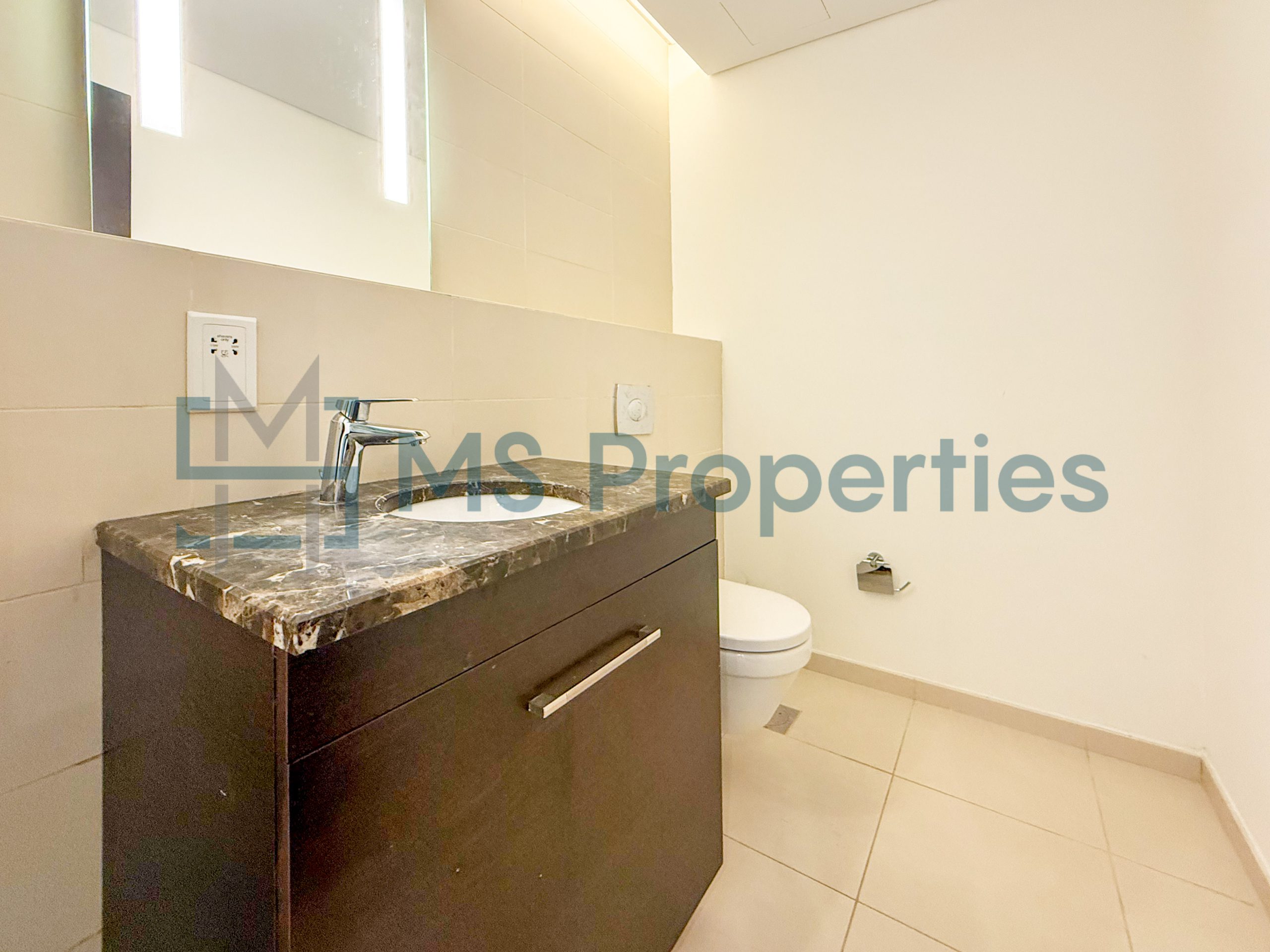 Contemporary | 1 Bedroom Apartment | +Bills Included