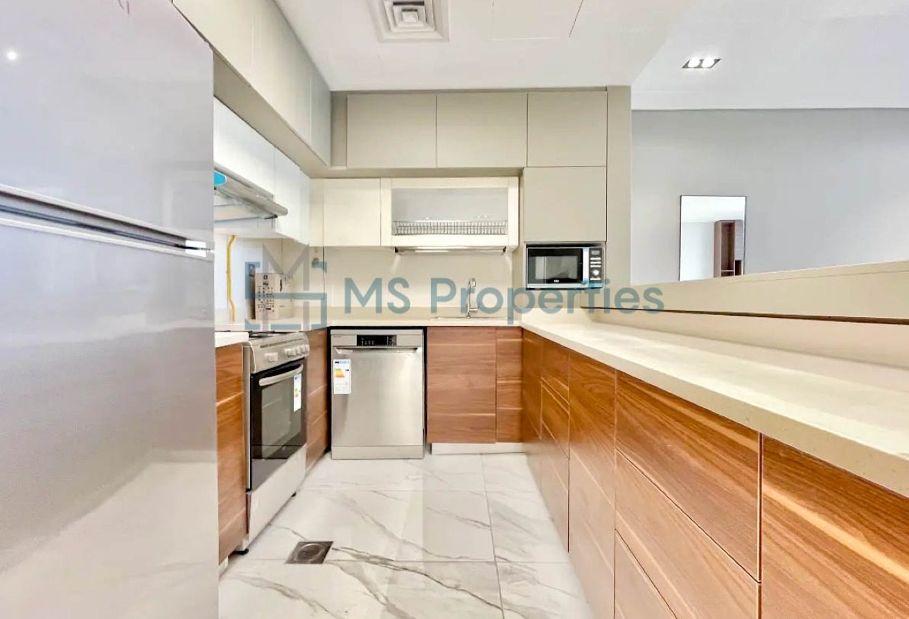 Premium Furnished 1BHK | Spacious Balcony