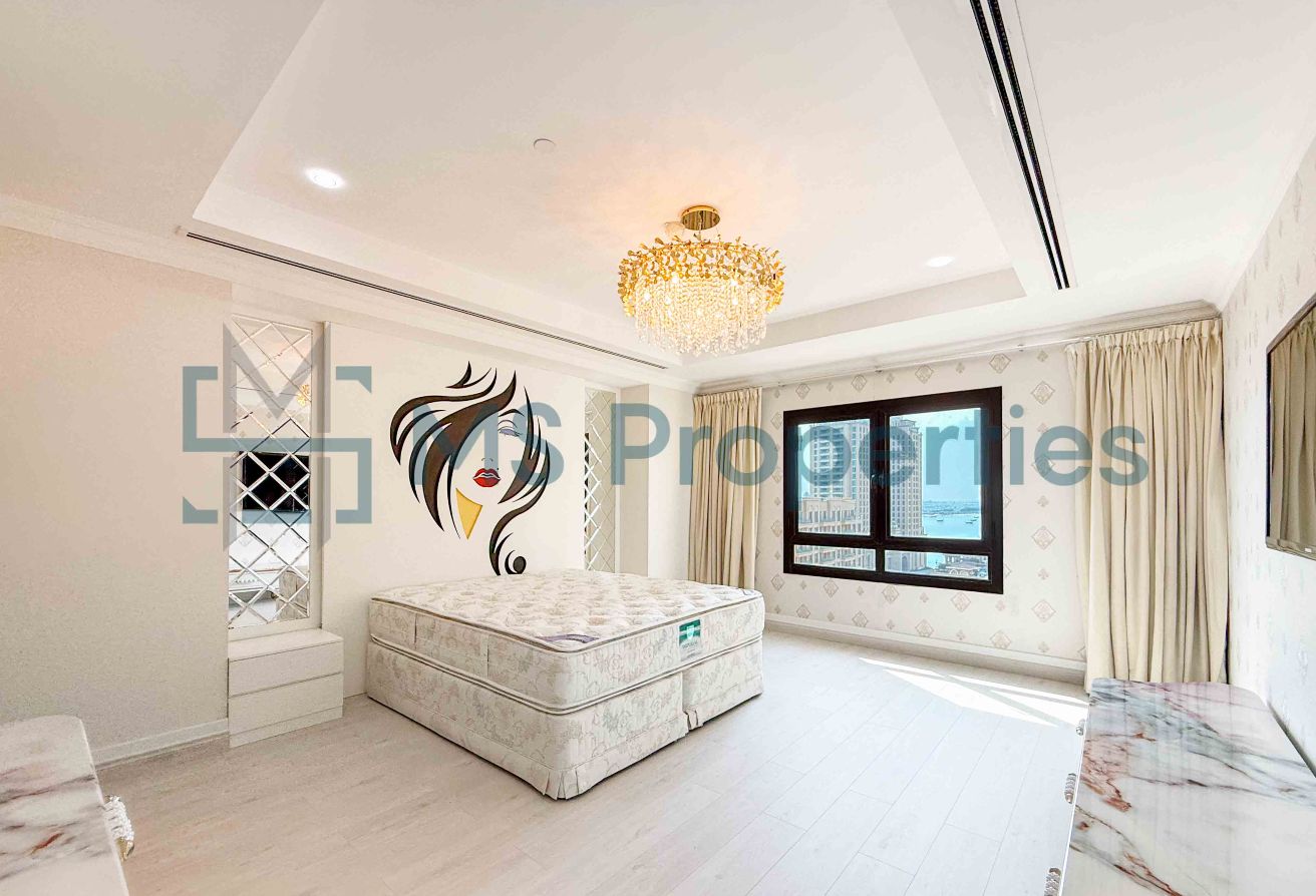 Prestigious | 3BHK Apartment with Huge Balcony Sea View
