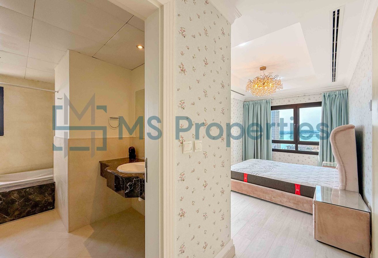 Prestigious | 3BHK Apartment with Huge Balcony Sea View