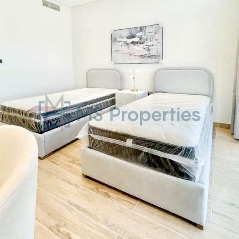Premium Furnished 1BHK | Spacious Balcony