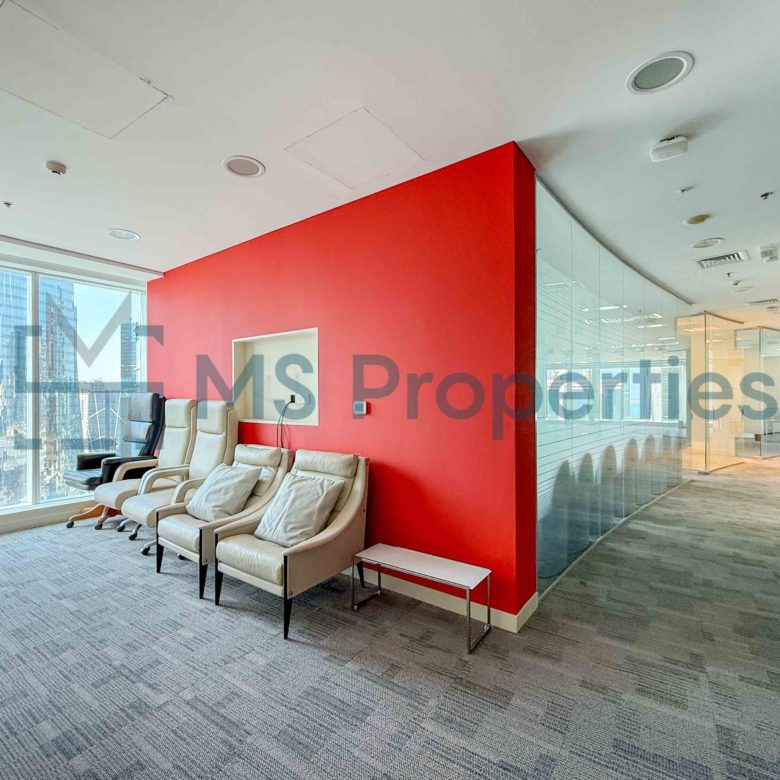 314SQM Semi-Fitted Office Space in West Bay area