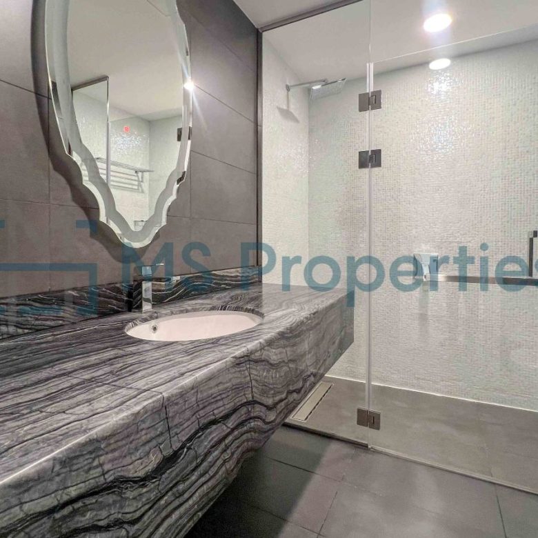 Luxurious | 3BHK Apartment | +Bills Included