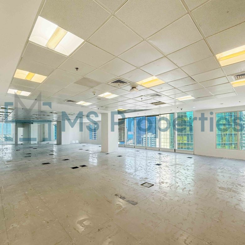 Amazing City View Office Space in West Bay 490SQM