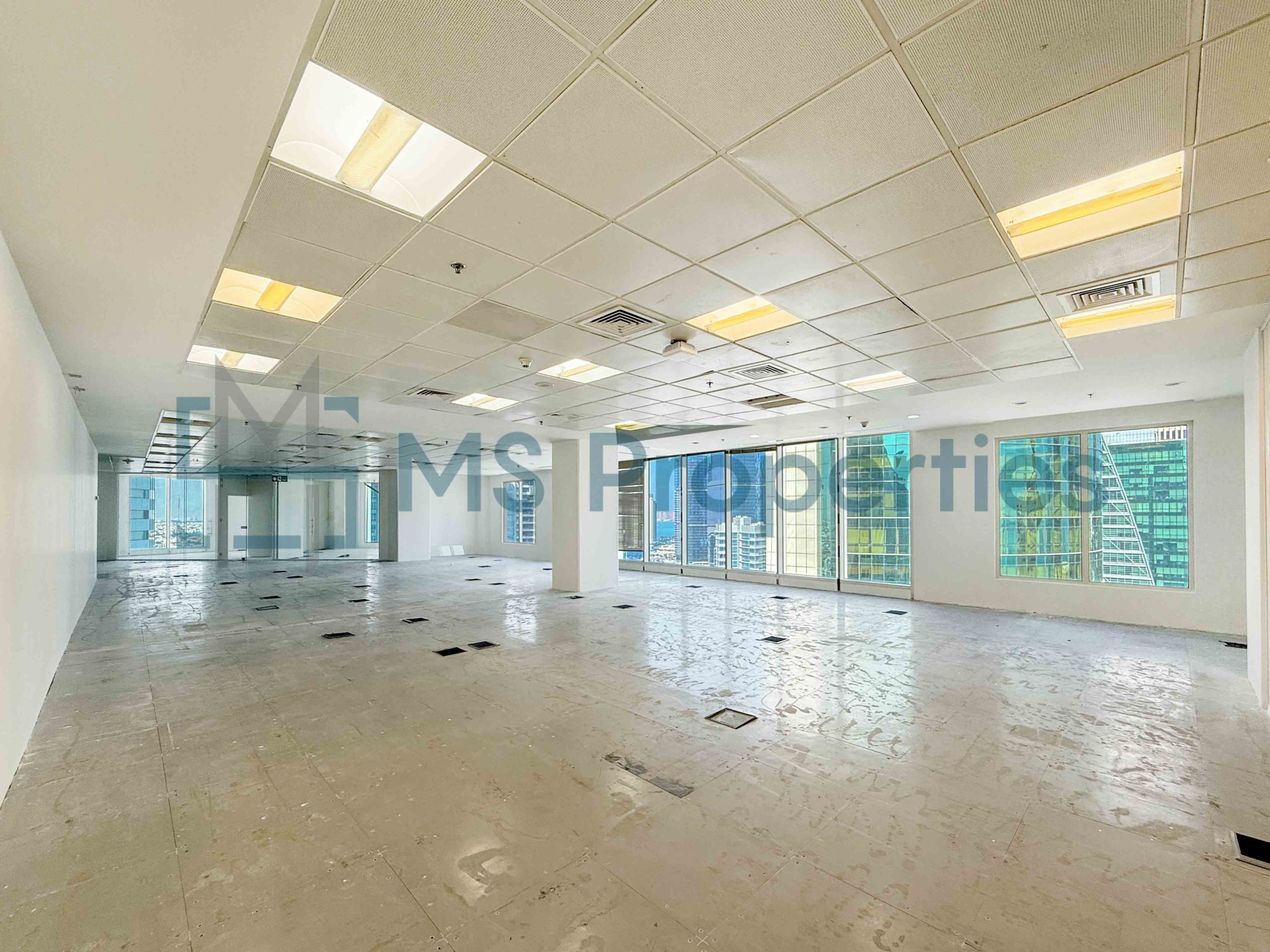 Amazing City View Office Space in West Bay 490SQM