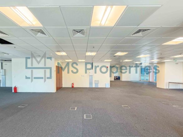 Full Floor Office for Rent with Amazing City View
