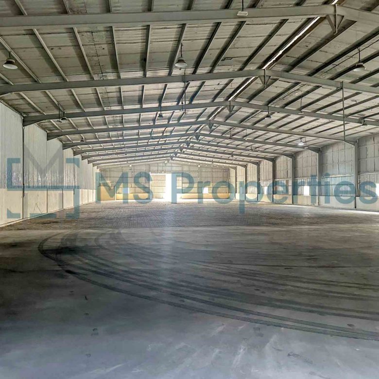 Amazing 2 Warehouses with 7 Rooms for Rent in Al Wakrah