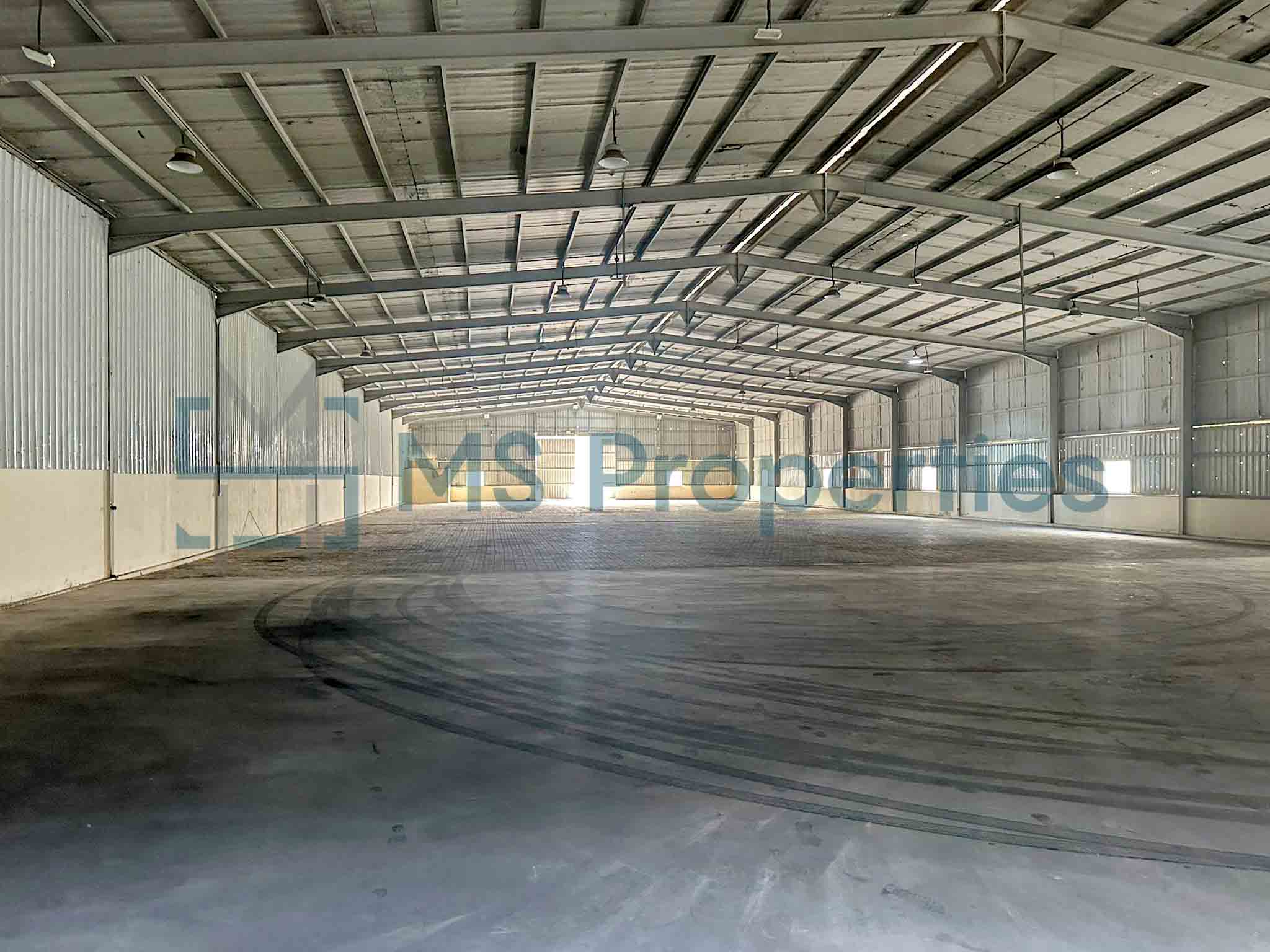 Amazing 2 Warehouses with 7 Rooms for Rent in Al Wakrah