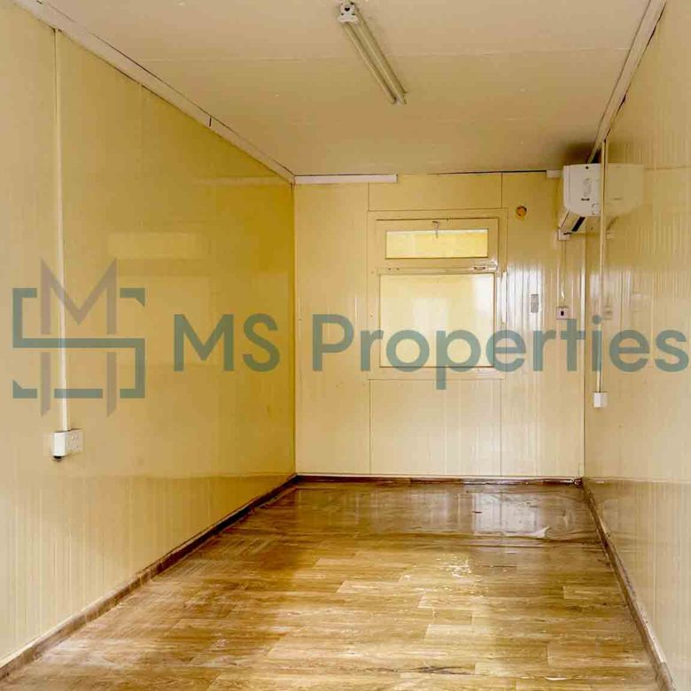 Amazing 2 Warehouses with 7 Rooms for Rent in Al Wakrah