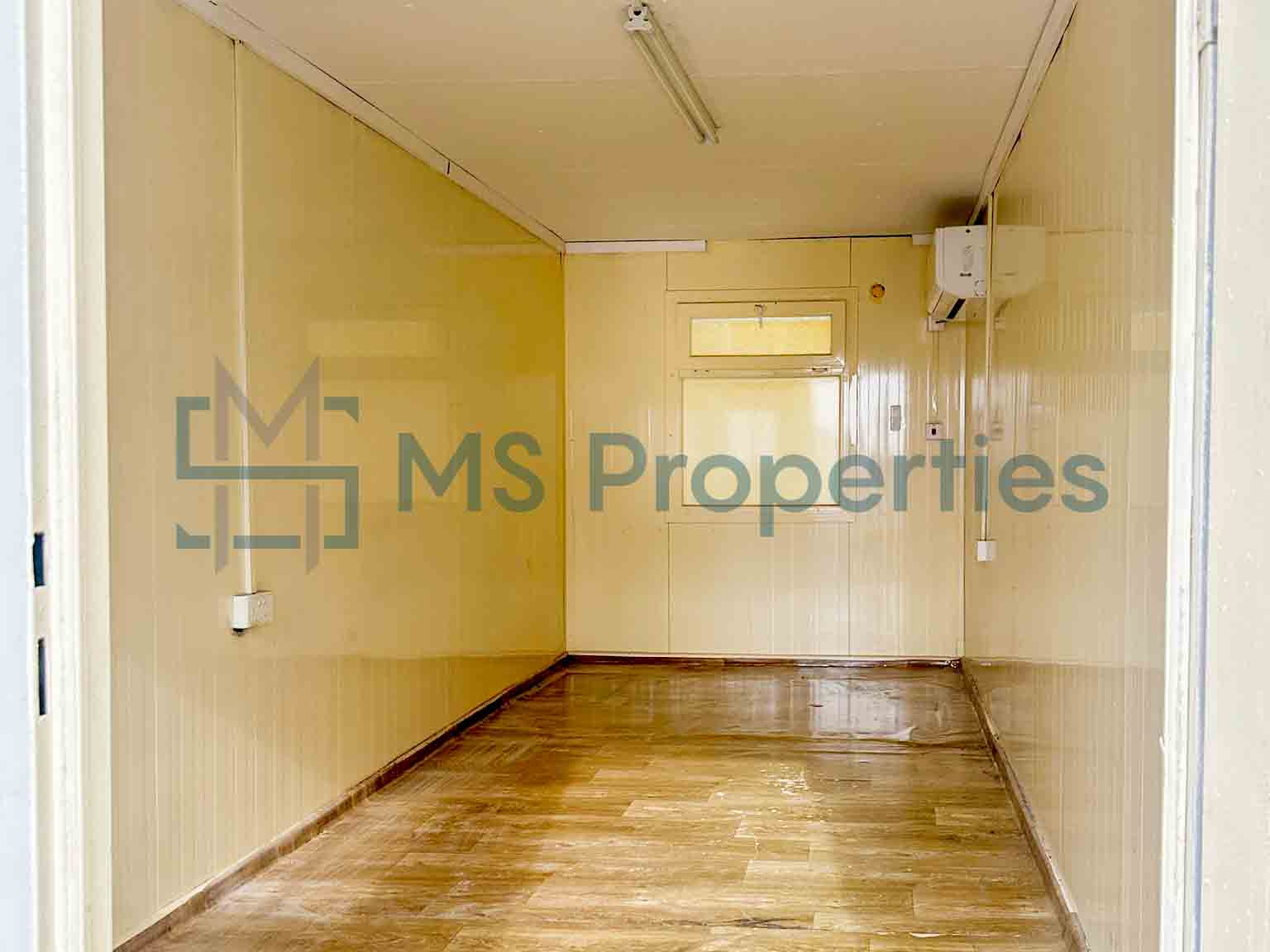Amazing 2 Warehouses with 7 Rooms for Rent in Al Wakrah