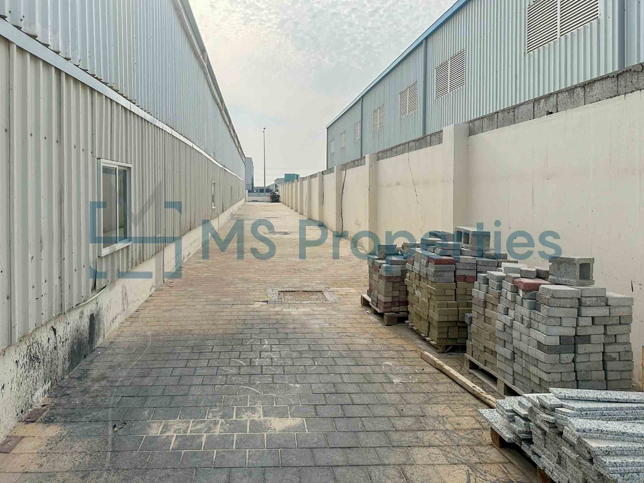 Amazing 2 Warehouses with 7 Rooms for Rent in Al Wakrah