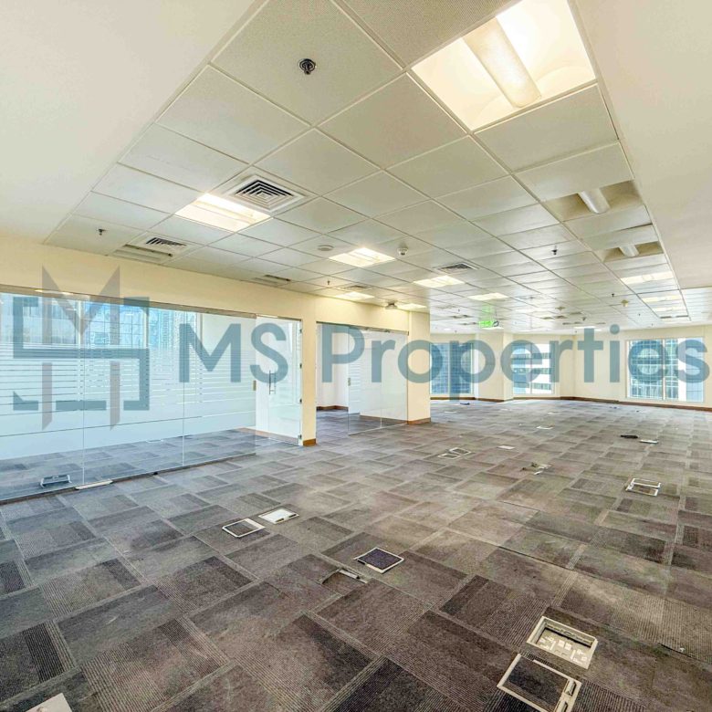 Semi-Fitted Spacious Office Space in West Bay