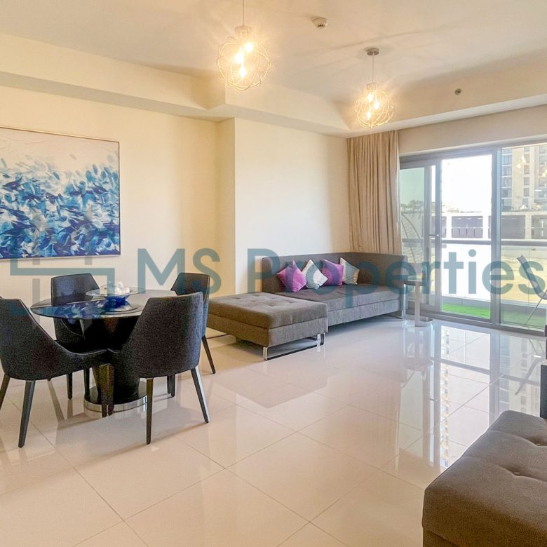 Hot Deal 1BHK Apartment with Stunning Balcony View