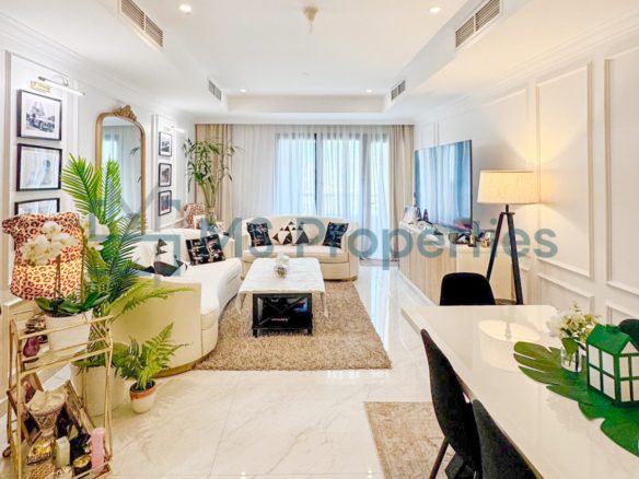 Luxurious 2BHK Flat with Marina View Balcony