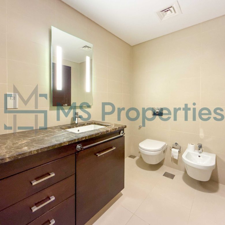 Pristine and Spacious 2BHK Apartment with Balcony