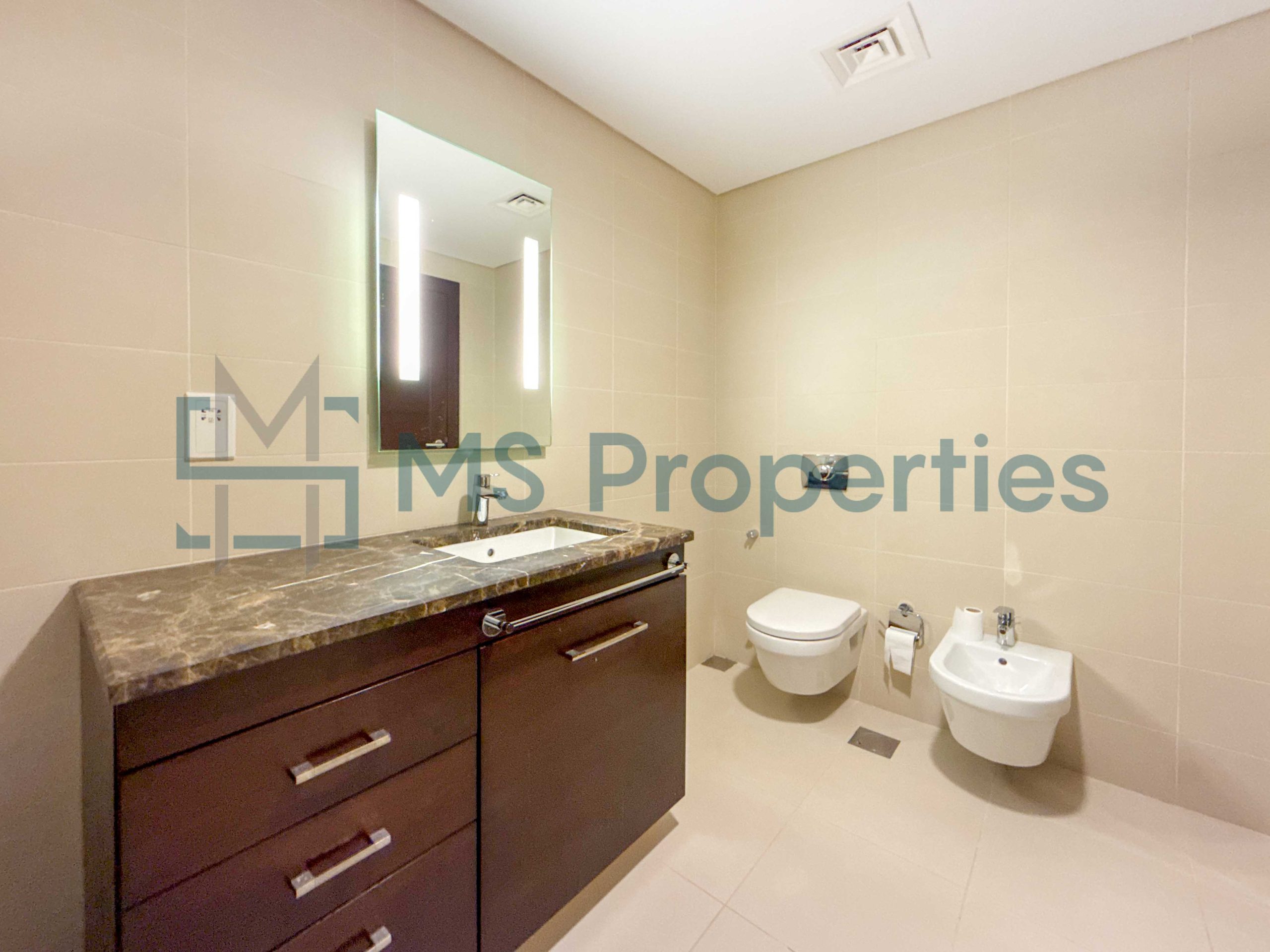 Pristine and Spacious 2BHK Apartment with Balcony